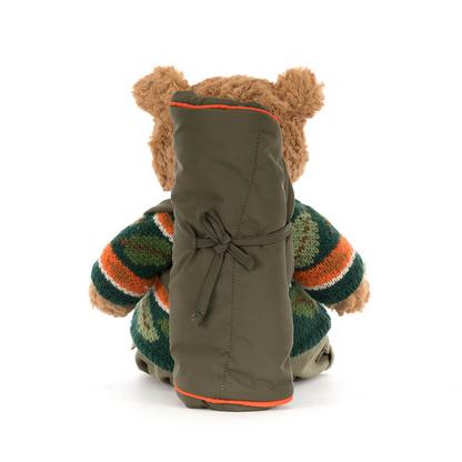 Bartholomew Bear Hiking-Outfit